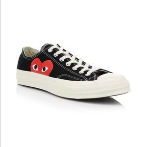 Comme des Garçons PLAY x Converse Chuck Taylor Unisex Heart Low-Top Men 7 Wo’s 9